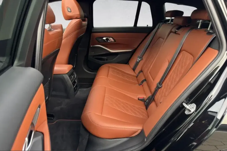 BMW M340d (Seria 3) din 2023 cu 75.575 km - oferta BMW203148 - foto 21