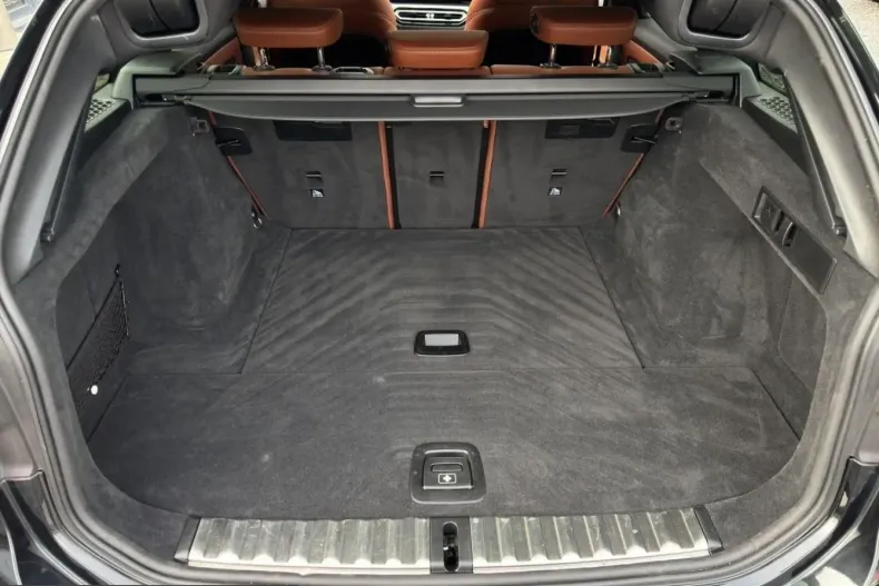 BMW M340d (Seria 3) din 2023 cu 75.575 km - oferta BMW203148 - foto 26