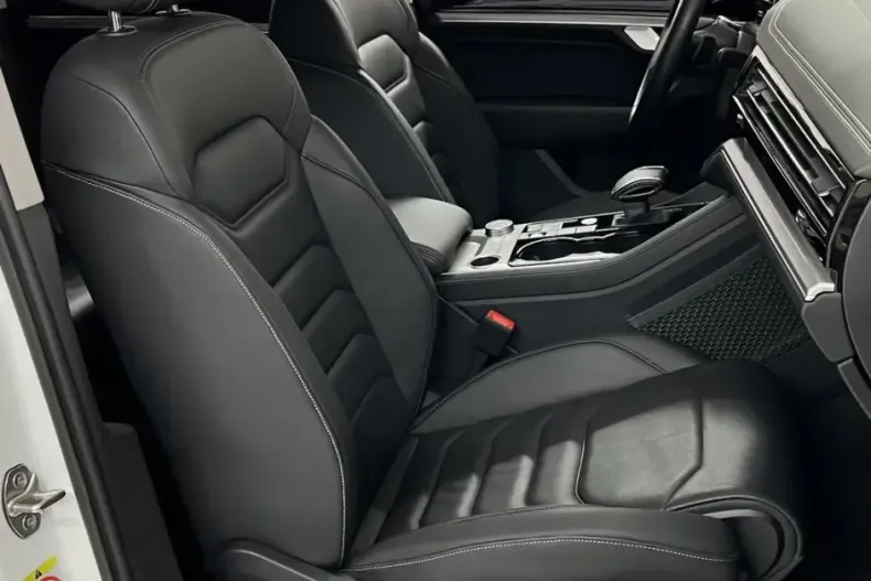 Volkswagen Touareg din 2023 cu 103.788 km - oferta VOL203155 - foto 17