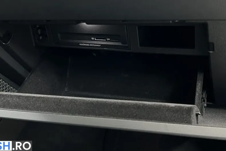 Volkswagen Touareg din 2023 cu 103.788 km - oferta VOL203155 - foto 37