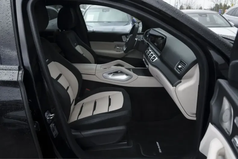 Mercedes-Benz GLE 63 AMG (Clasa GLE) din 2024 cu 32.616 km - oferta MER203157 - foto 3