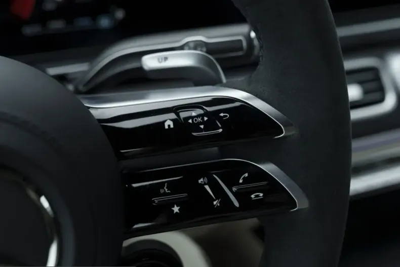 Mercedes-Benz GLE 63 AMG (Clasa GLE) din 2024 cu 32.616 km - oferta MER203157 - foto 17