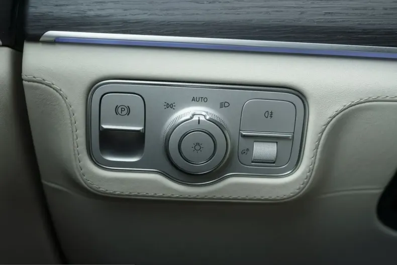 Mercedes-Benz GLE 63 AMG (Clasa GLE) din 2024 cu 32.616 km - oferta MER203157 - foto 20