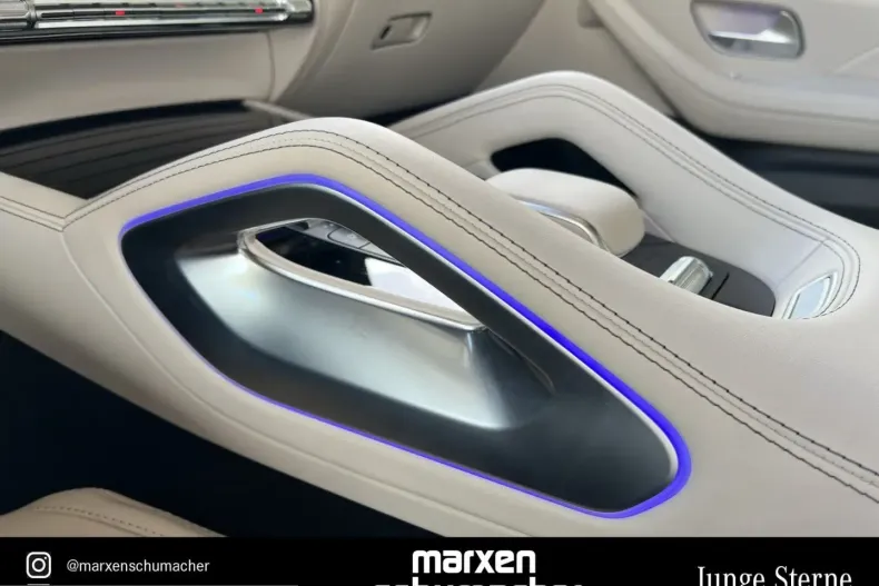 Mercedes-Benz GLE 63 AMG (Clasa GLE) din 2024 cu 10.980 km - oferta MER203160 - foto 35