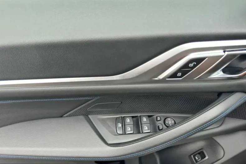 BMW 430i (Seria 4) din 2024 cu 11.225 km - oferta BMW203165 - foto 10