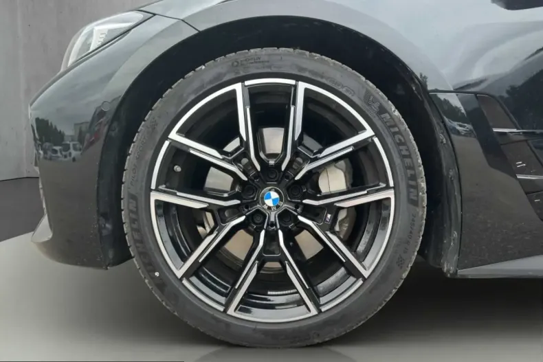 BMW 430i (Seria 4) din 2024 cu 11.225 km - oferta BMW203165 - foto 13