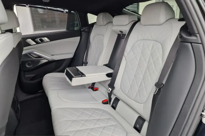 BMW X6 (Seria X) din 2023 cu 87.000 km - oferta BMW203171 - foto 24