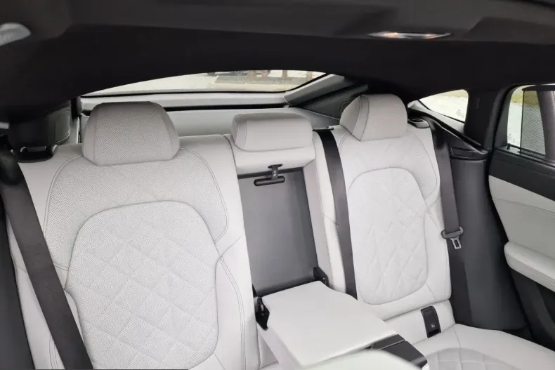 BMW X6 (Seria X) din 2023 cu 87.000 km - oferta BMW203171 - foto 32