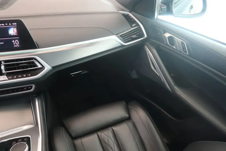 BMW X6 (Seria X) din 2021 cu 95.888 km - oferta BMW203174 - foto 8