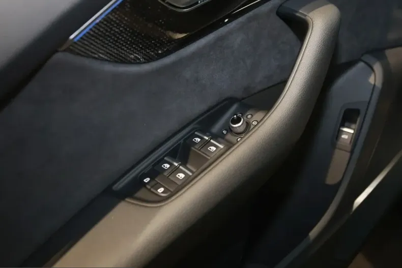 Audi SQ7 din 2023 cu 78.768 km - oferta AUD203178 - foto 23