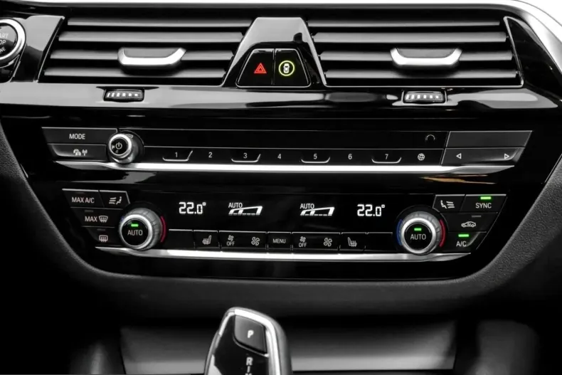 BMW 540 (Seria 5) din 2023 cu 74.094 km - oferta BMW203180 - foto 7