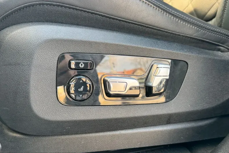 BMW X5 M50 (Seria X) din 2023 cu 89.100 km - oferta BMW203182 - foto 21