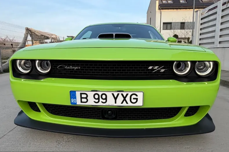 Dodge Challenger din 2024 cu 19.980 km - oferta DOD203183 - foto 3