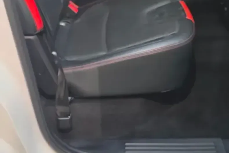 Ford Raptor din 2023 cu 29.600 km - oferta FOR203189 - foto 16