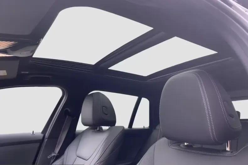 BMW M340i (Seria 3) din 2025 cu 6.581 km - oferta BMW203190 - foto 13