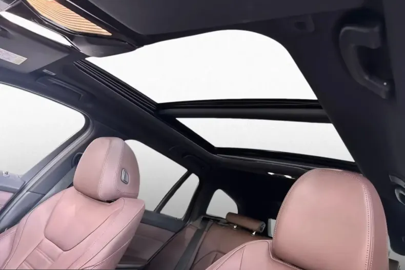 BMW M340i (Seria 3) din 2025 cu 21.123 km - oferta BMW203191 - foto 10