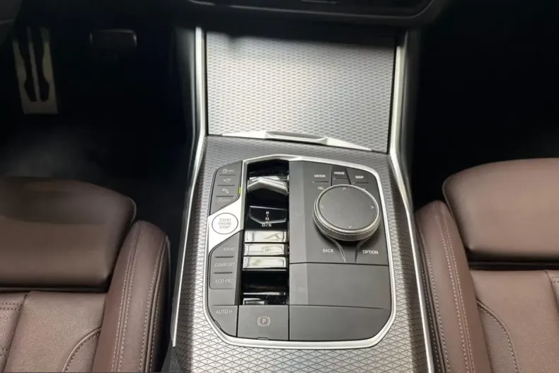 BMW M340i (Seria 3) din 2025 cu 21.123 km - oferta BMW203191 - foto 14