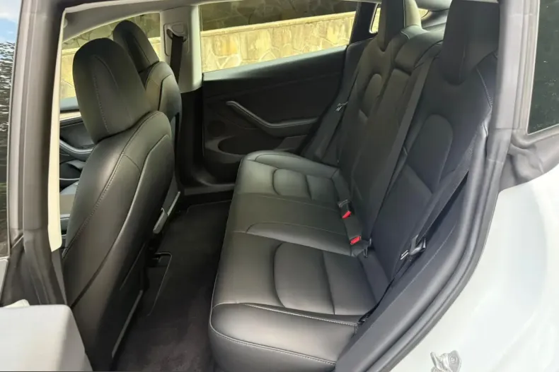 Tesla Model 3 din 2021 cu 99.000 km - oferta TES203192 - foto 24