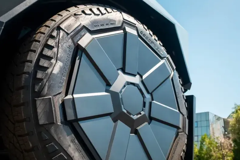 Tesla Cybertruck din 2026 cu 3.000 km - oferta TES203193 - foto 23