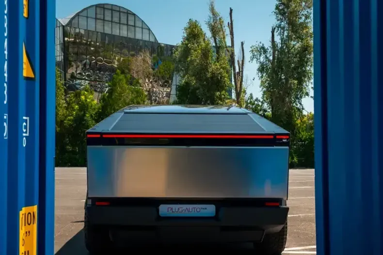 Tesla Cybertruck din 2026 cu 3.000 km - oferta TES203193 - foto 30