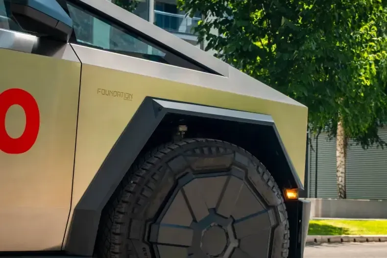 Tesla Cybertruck din 2026 cu 3.000 km - oferta TES203193 - foto 34