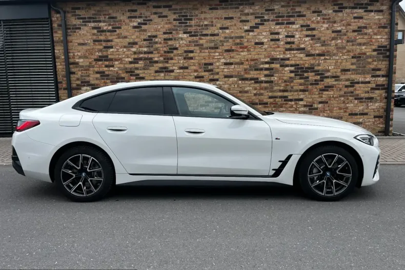 BMW i4 (Seria 4) din 2023 cu 31.000 km - oferta BMW203196 - foto 8