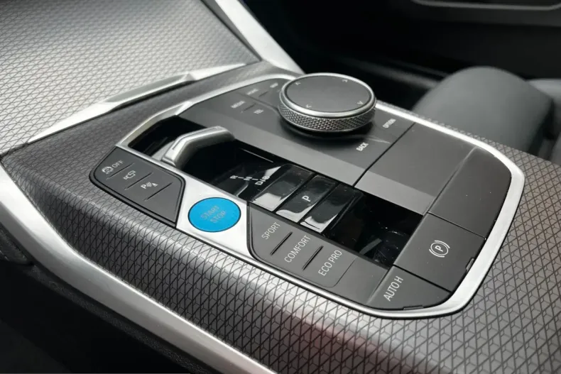 BMW i4 (Seria 4) din 2023 cu 31.000 km - oferta BMW203196 - foto 16