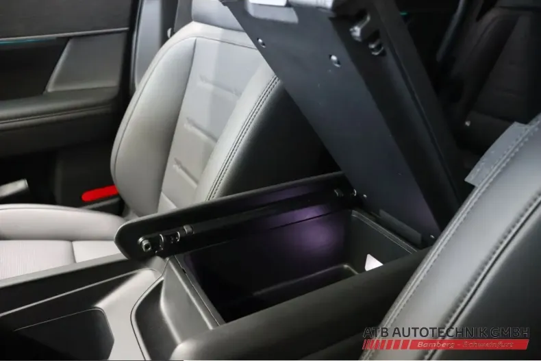 Hyundai Santa Fe din 2025 cu 9.290 km - oferta HYU203197 - foto 29