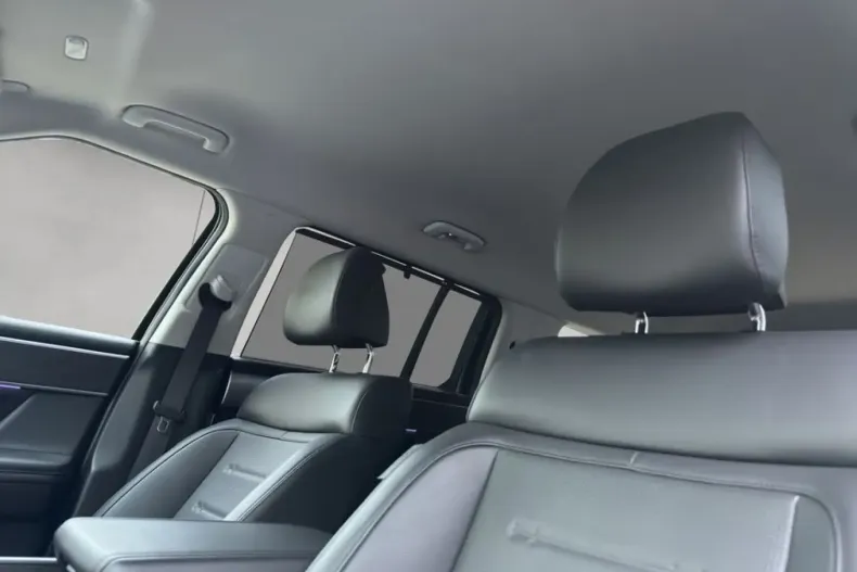 Hyundai Santa Fe din 2025 cu 16.000 km - oferta HYU203198 - foto 16