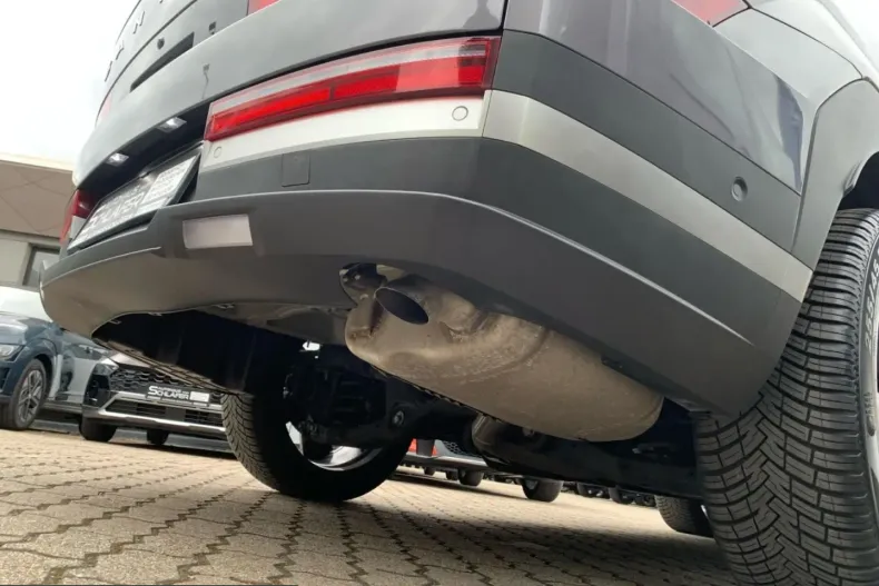 Hyundai Santa Fe din 2025 cu 29.651 km - oferta HYU203199 - foto 12