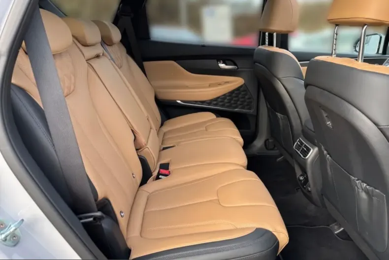 Hyundai Santa Fe din 2023 cu 26.386 km - oferta HYU203202 - foto 17