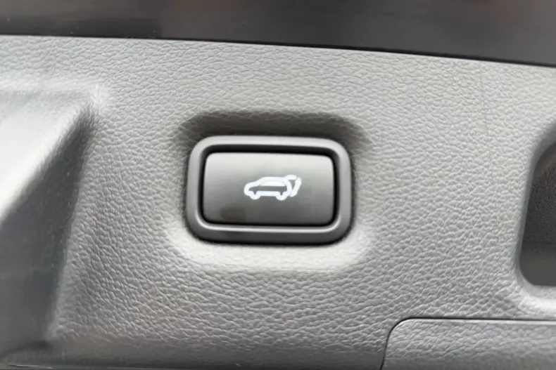 Hyundai Santa Fe din 2023 cu 65.114 km - oferta HYU203203 - foto 15