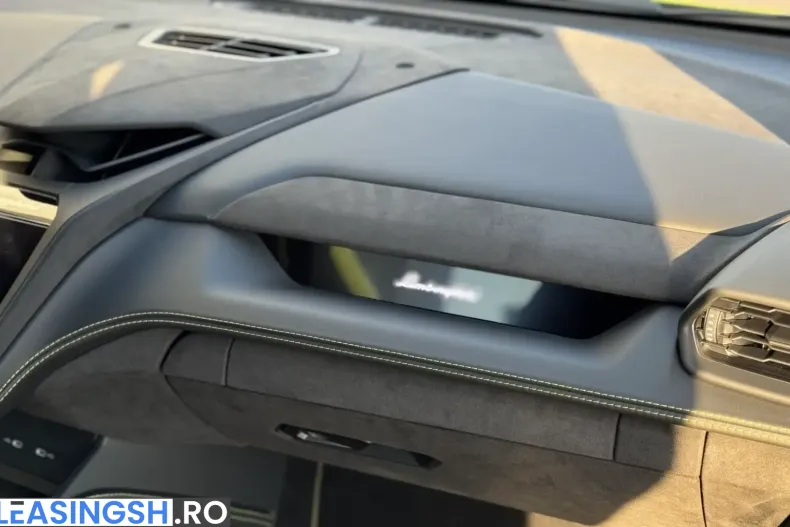 Lamborghini Temerario din 2026 cu 30 km - oferta LAM203206 - foto 16