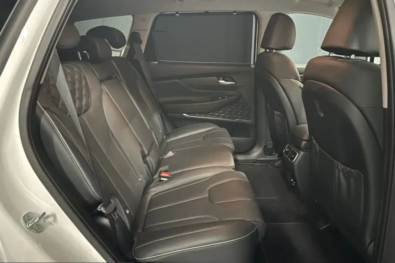 Hyundai Santa Fe din 2023 cu 16.000 km - oferta HYU203207 - foto 28