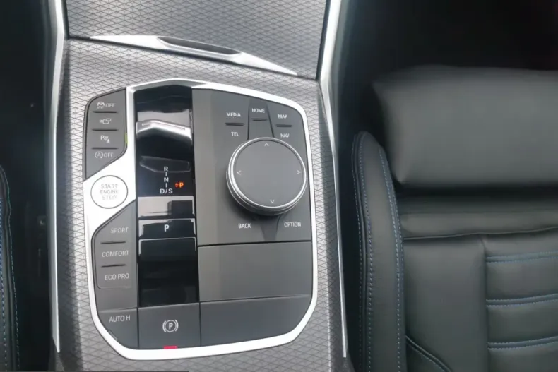 BMW M340i (Seria 3) din 2025 cu 9.300 km - oferta BMW203211 - foto 10