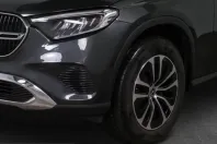 Mercedes-Benz GLC 200 (Clasa GLC) din 2024 cu 17.348 km - oferta MER203212 - foto 3