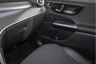 Mercedes-Benz GLC 200 (Clasa GLC) din 2024 cu 9.987 km - oferta MER203213 - foto 17