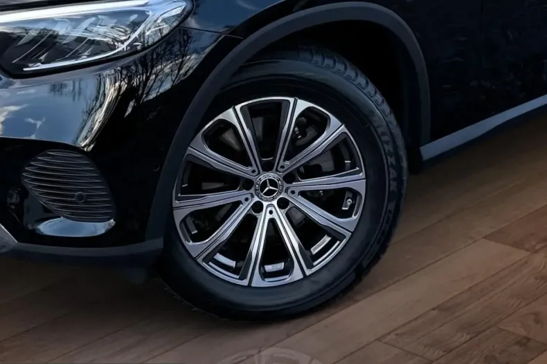 Mercedes-Benz GLC 200 (Clasa GLC) din 2025 cu 14.250 km - oferta MER203215 - foto 3