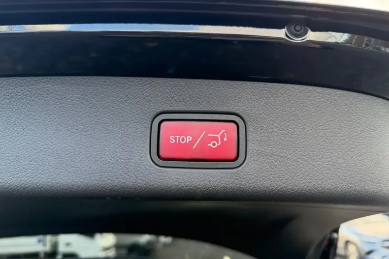 Mercedes-Benz GLC 200 (Clasa GLC) din 2025 cu 14.250 km - oferta MER203215 - foto 13