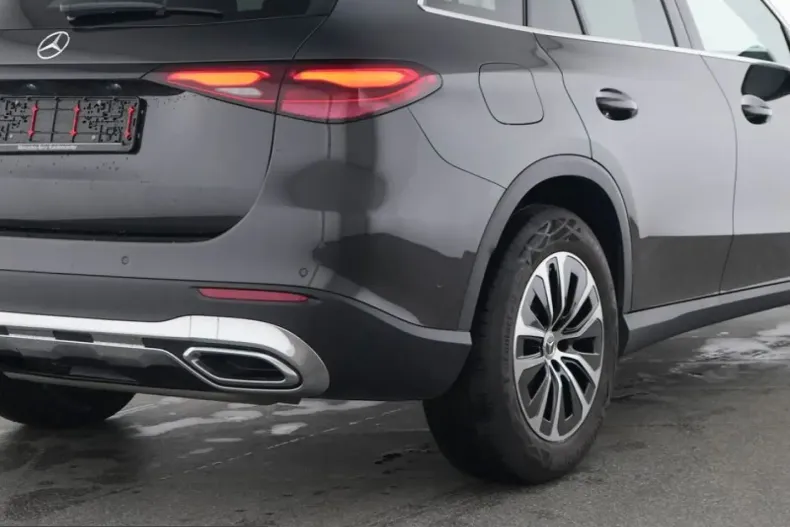 Mercedes-Benz GLC 200 (Clasa GLC) din 2024 cu 11.755 km - oferta MER203217 - foto 6