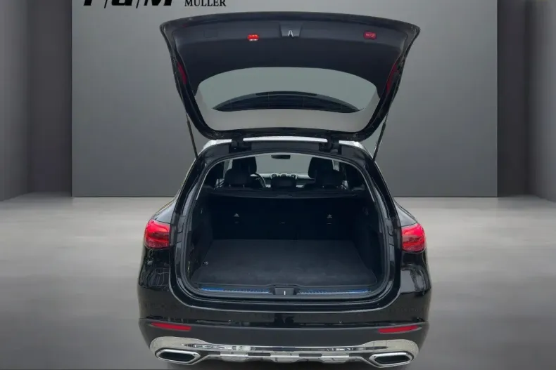 Mercedes-Benz GLC 200 (Clasa GLC) din 2024 cu 26.995 km - oferta MER203218 - foto 5