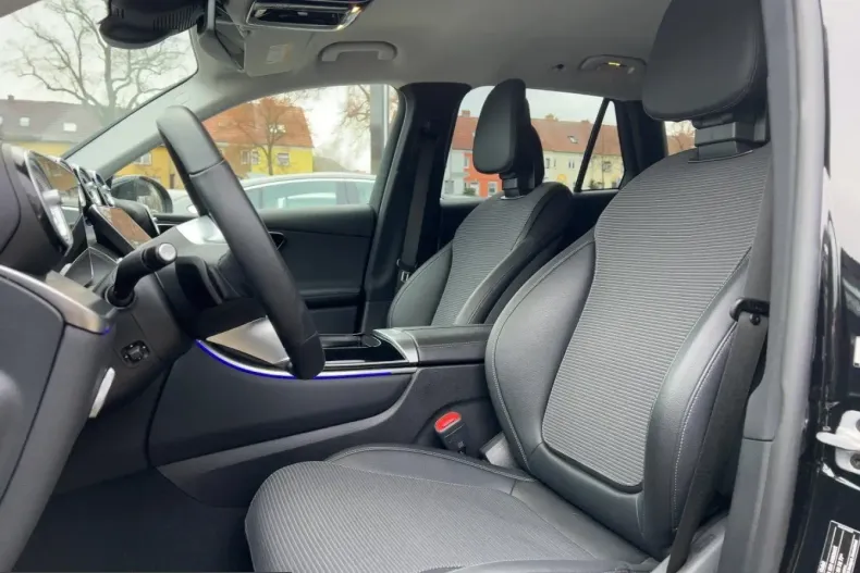 Mercedes-Benz GLC 200 (Clasa GLC) din 2024 cu 26.995 km - oferta MER203218 - foto 12