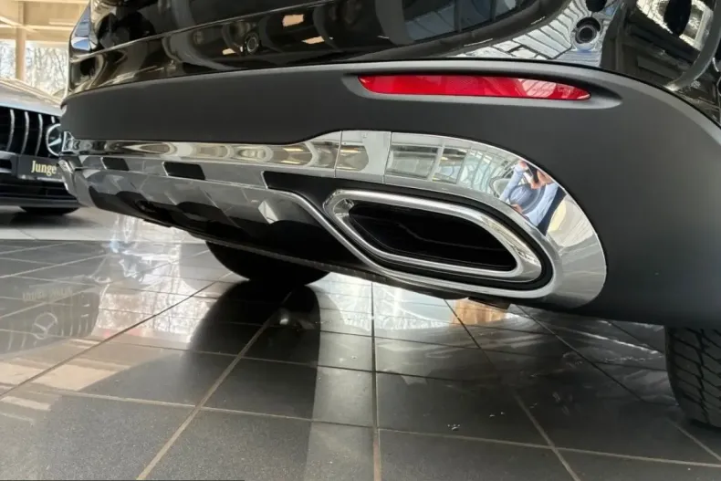 Mercedes-Benz GLC 200 (Clasa GLC) din 2024 cu 27.800 km - oferta MER203220 - foto 10