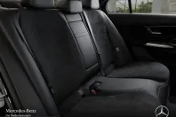 Mercedes-Benz E 400 (Clasa E) din 2025 cu 9.724 km - oferta MER203221 - foto 10