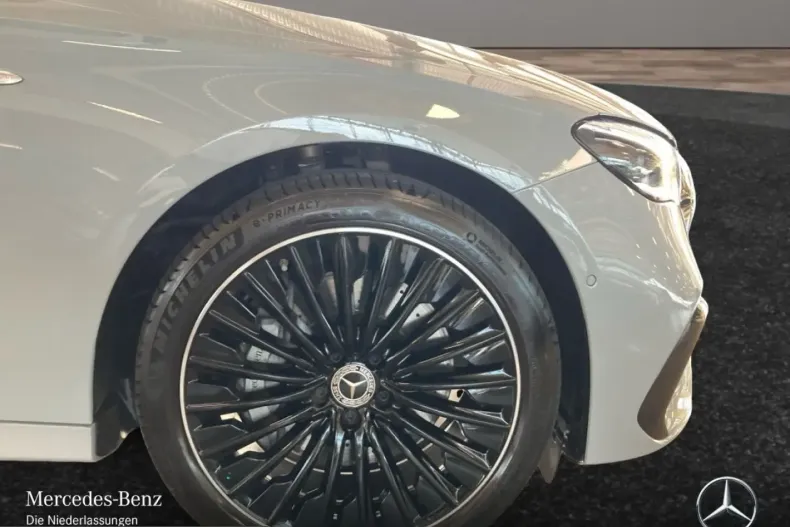 Mercedes-Benz E 400 (Clasa E) din 2025 cu 21.478 km - oferta MER203223 - foto 4