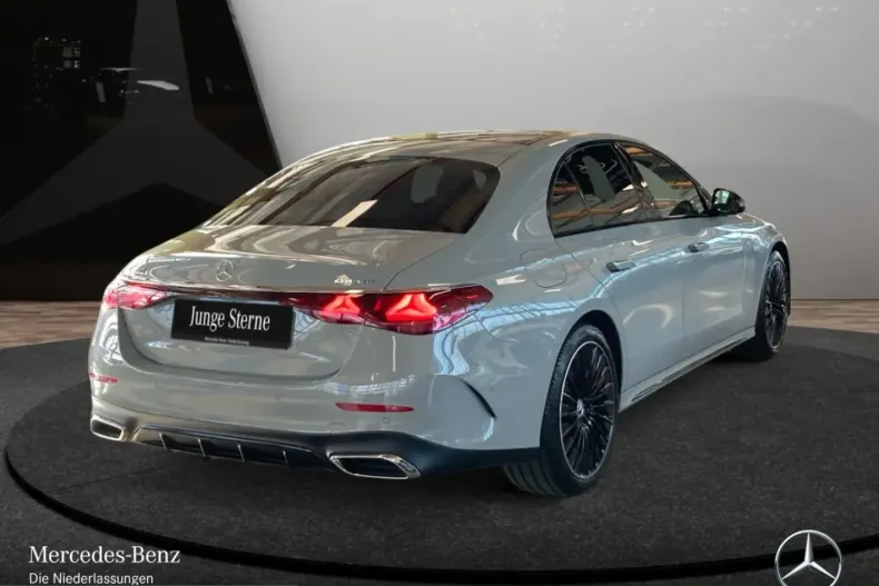 Mercedes-Benz E 400 (Clasa E) din 2025 cu 21.478 km - oferta MER203223 - foto 5