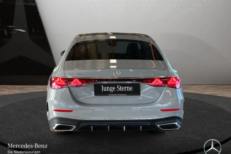 Mercedes-Benz E 400 (Clasa E) din 2025 cu 21.478 km - oferta MER203223 - foto 6