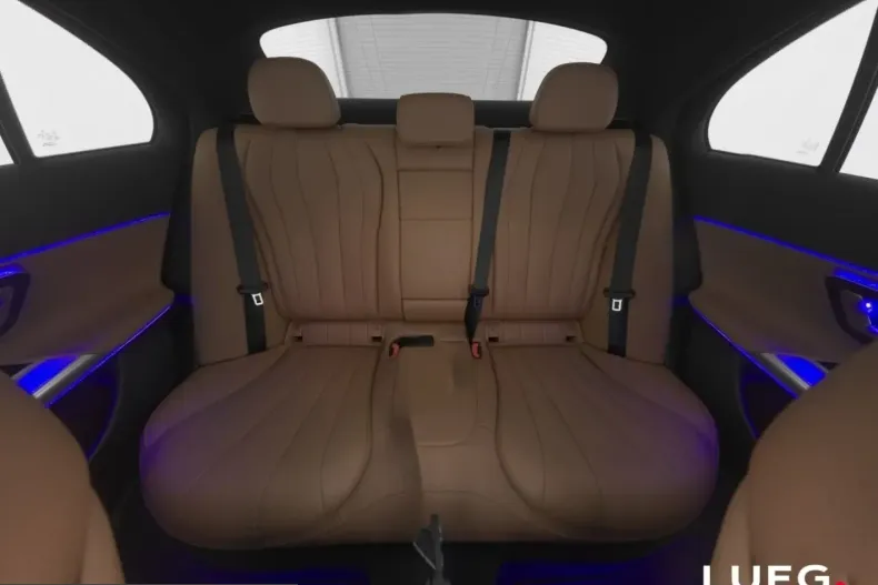 Mercedes-Benz E 300 (Clasa E) din 2025 cu 7.003 km - oferta MER203224 - foto 6