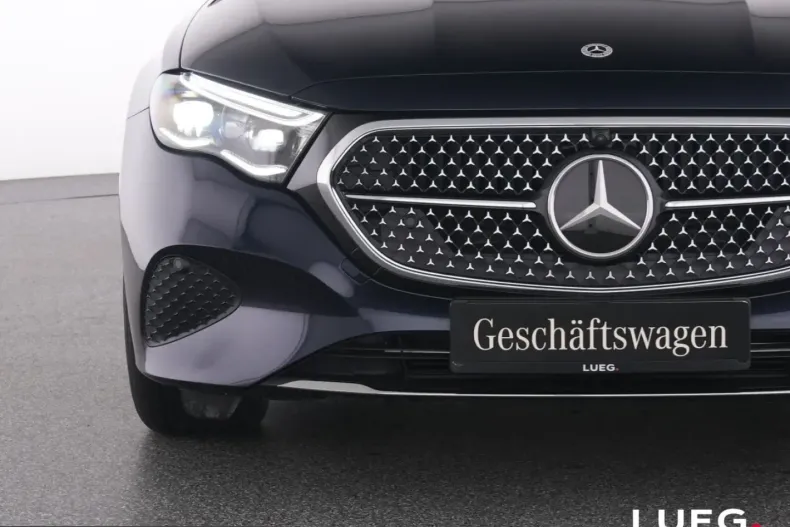 Mercedes-Benz E 300 (Clasa E) din 2025 cu 7.003 km - oferta MER203224 - foto 17