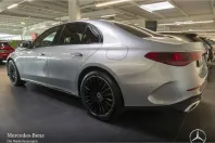 Mercedes-Benz E 300 (Clasa E) din 2025 cu 12.579 km - oferta MER203225 - foto 8